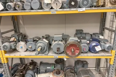 13 Elektromotoren